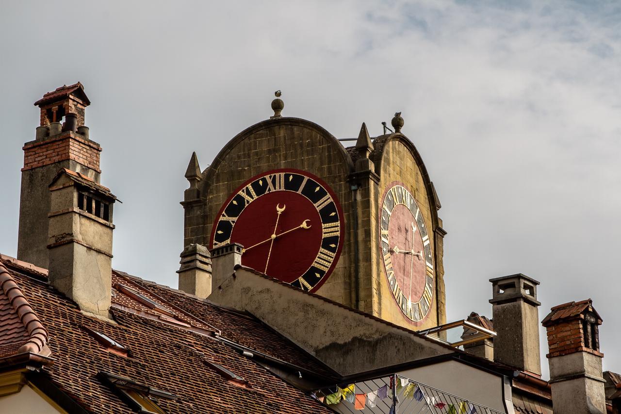 Les Galeries Marval Aparthotel Neuchâtel Buitenkant foto